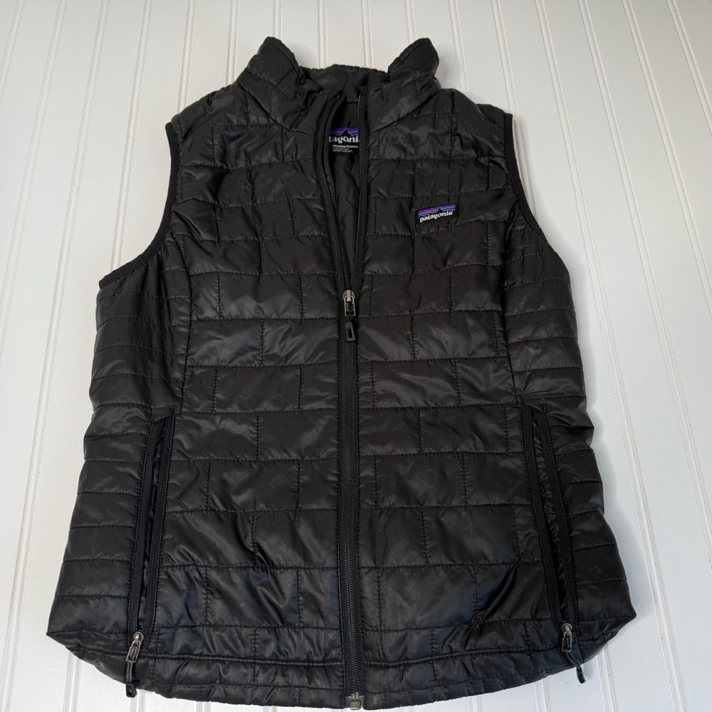 Patagonia Black Quilted Vest